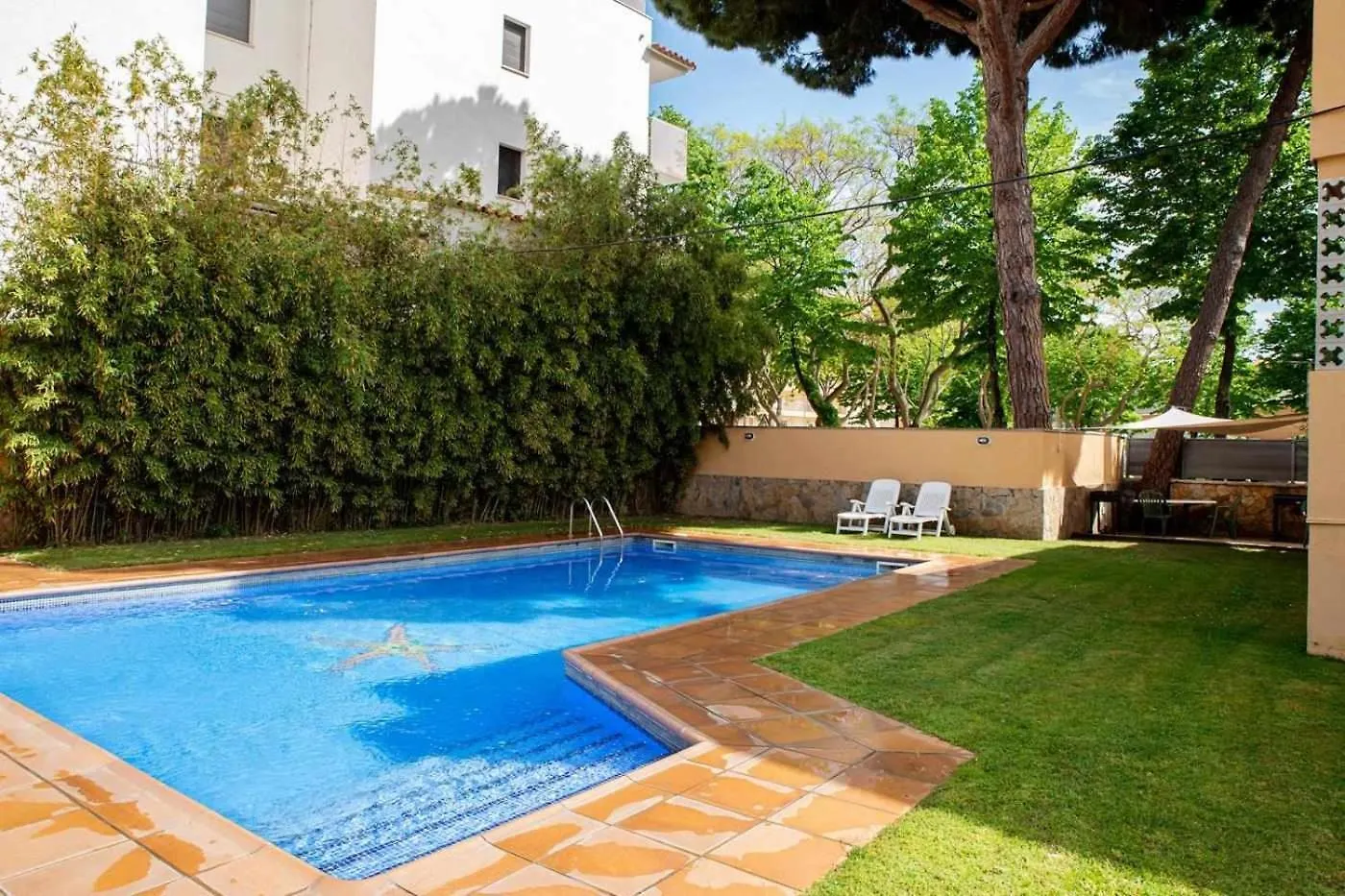 Espacioso Atico Con Piscina En Sagaro S'Agaro Apartment